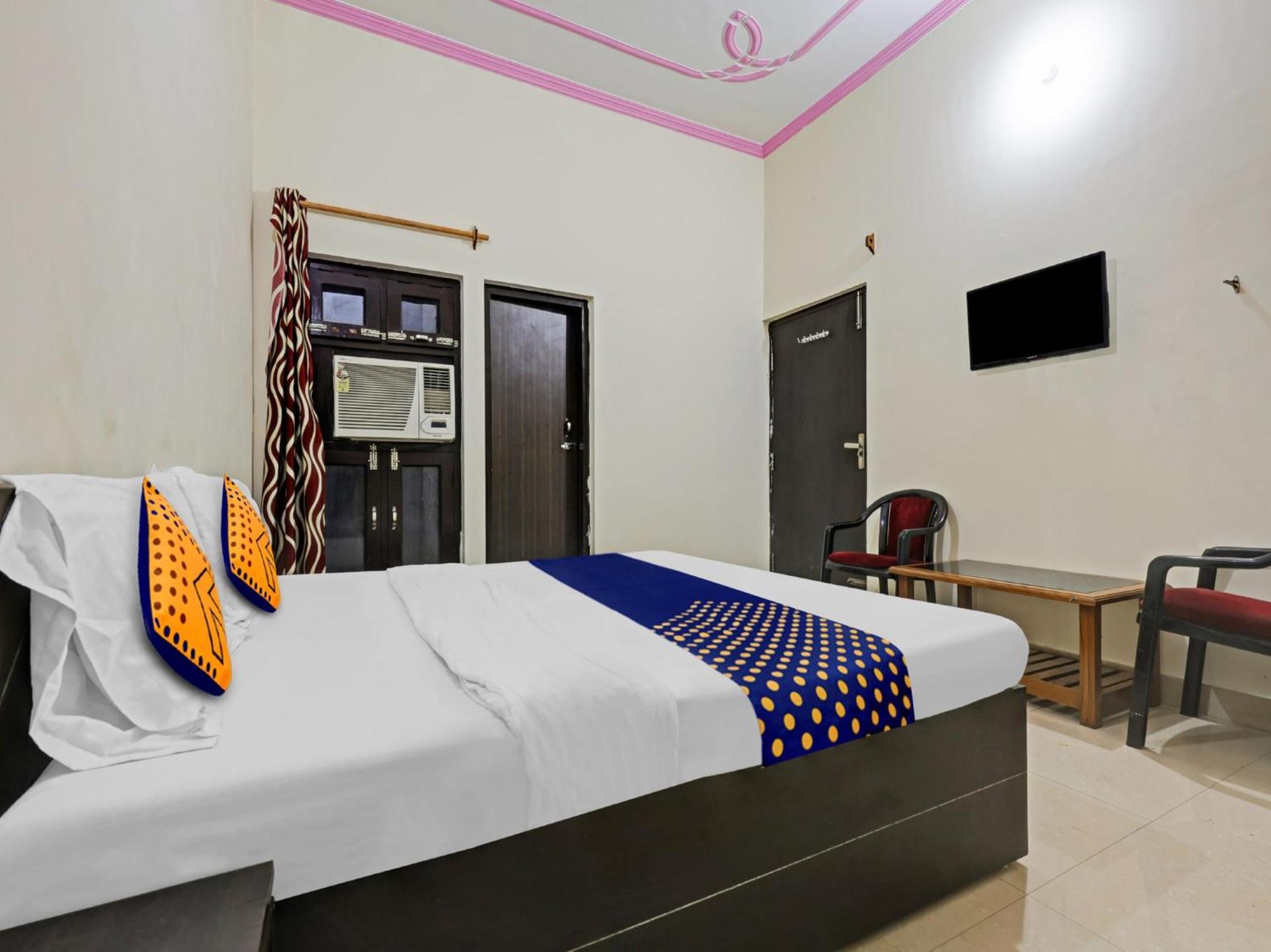 Spot On 81167 Hotel Asdr Rudrapur Экстерьер фото