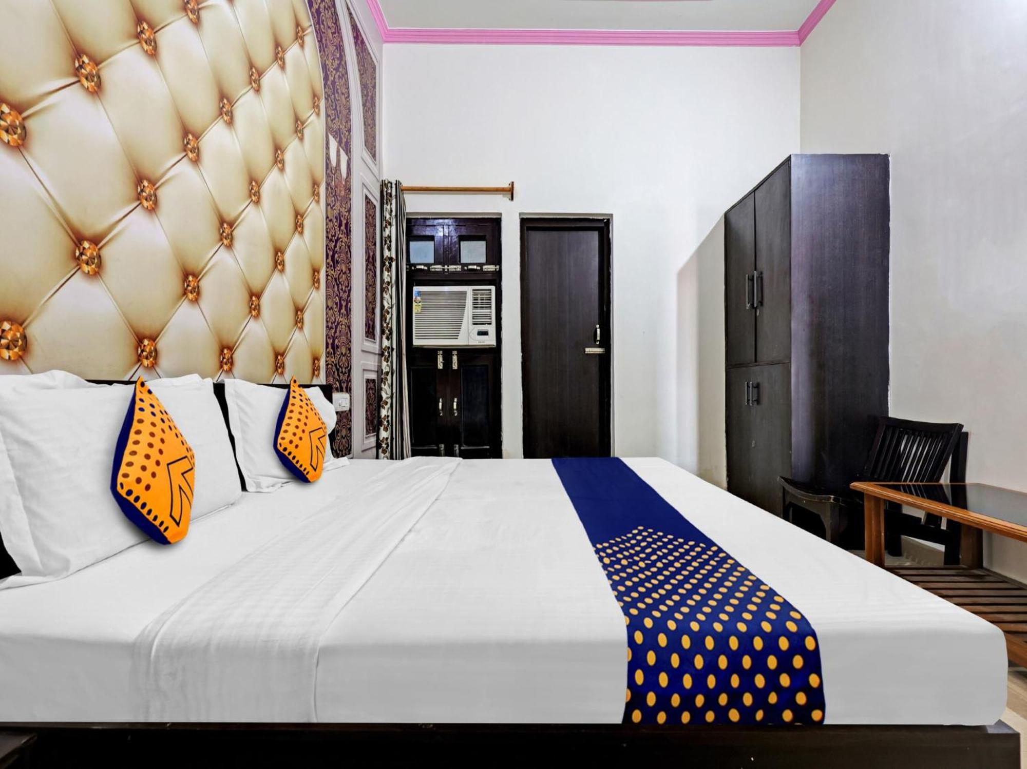 Spot On 81167 Hotel Asdr Rudrapur Экстерьер фото