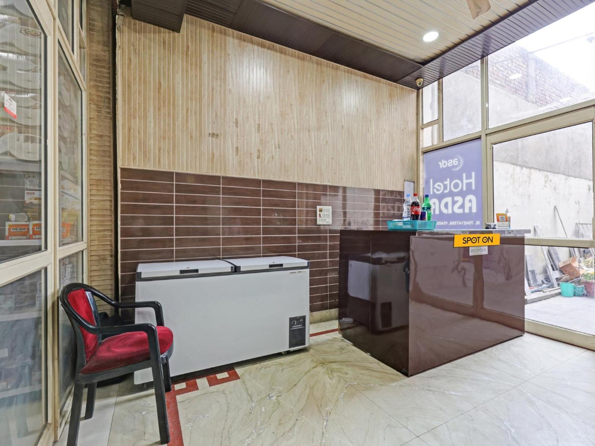 Spot On 81167 Hotel Asdr Rudrapur Экстерьер фото