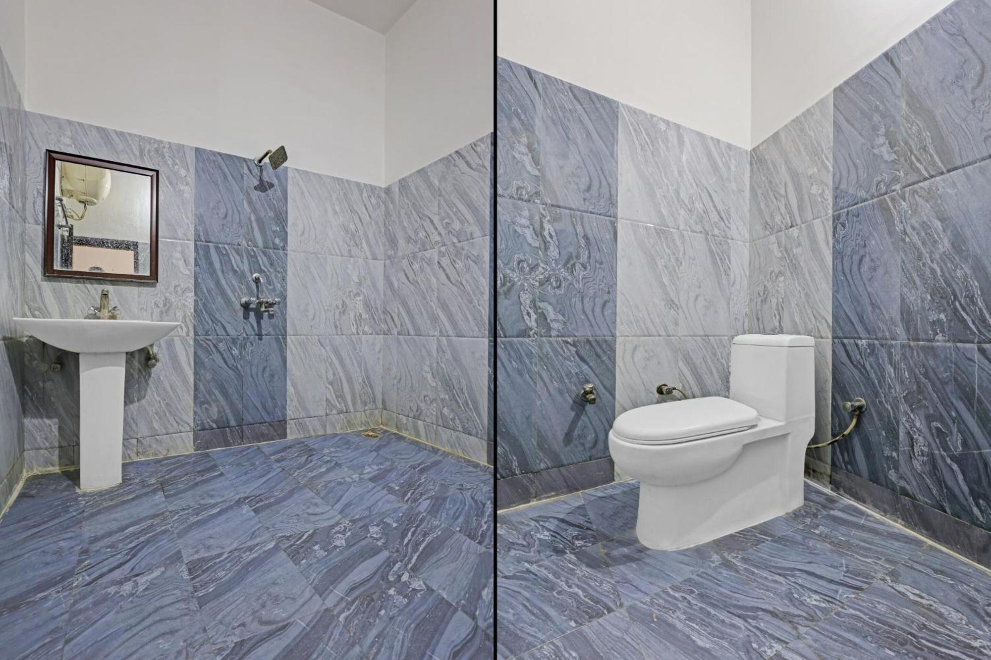 Spot On 81167 Hotel Asdr Rudrapur Экстерьер фото